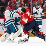 Goalie fight! Panthers, Sharks netminders square off